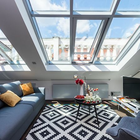 Empirent Gold Street Apartments Praha Eksteriør bilde